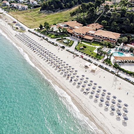 Possidi Holidays Resort & Suite Hotel מראה חיצוני תמונה