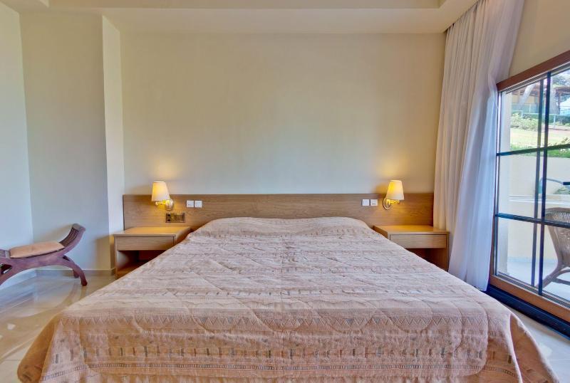 Possidi Holidays Resort & Suite Hotel מראה חיצוני תמונה