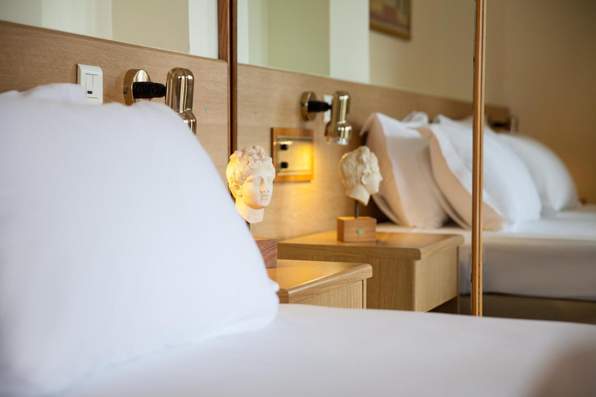 Possidi Holidays Resort & Suite Hotel מראה חיצוני תמונה