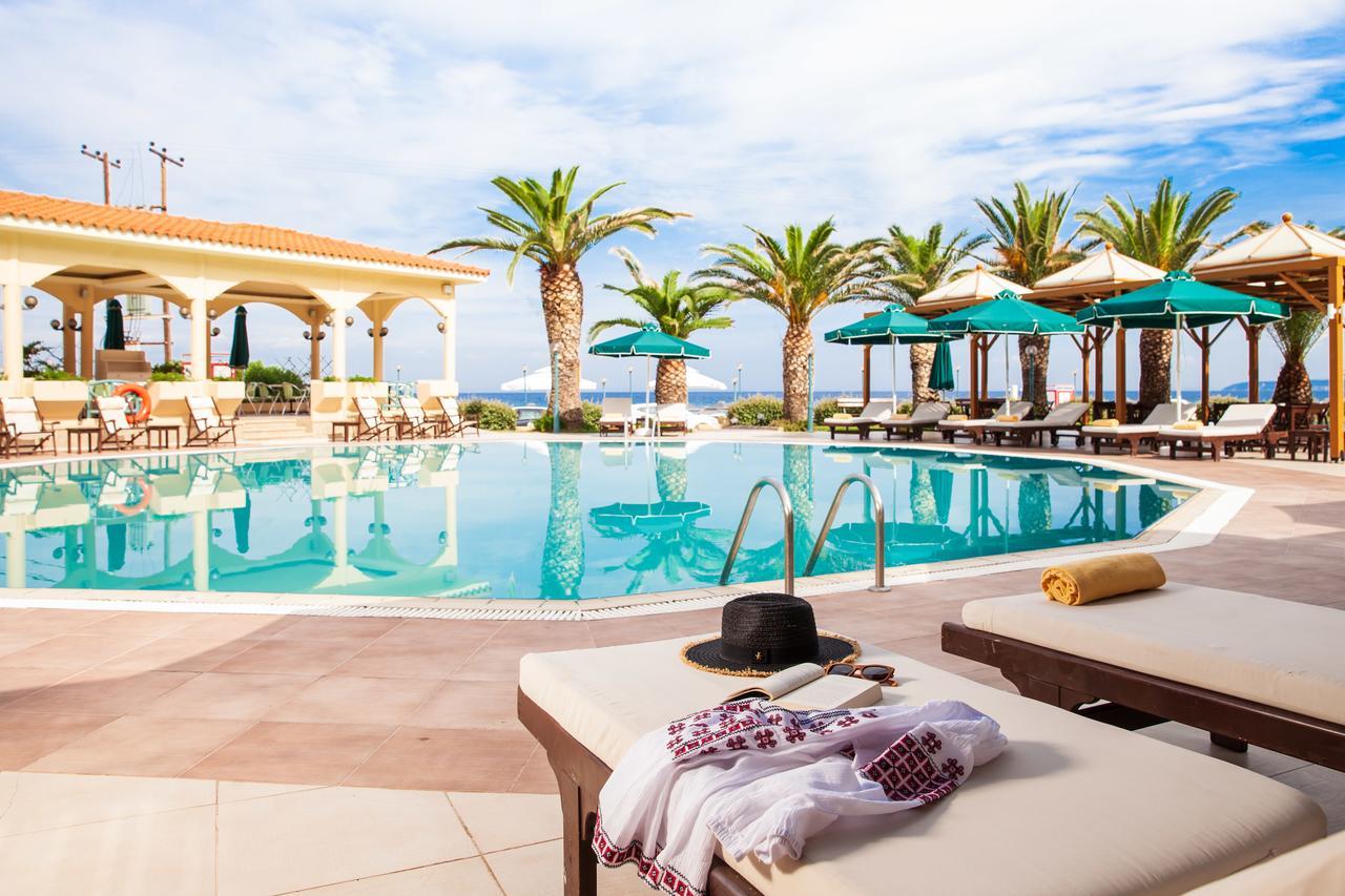 Possidi Holidays Resort & Suite Hotel מראה חיצוני תמונה