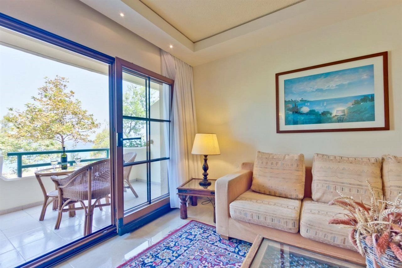 Possidi Holidays Resort & Suite Hotel מראה חיצוני תמונה