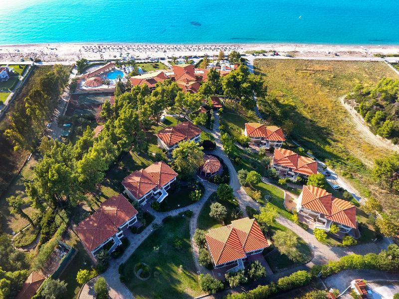 Possidi Holidays Resort & Suite Hotel מראה חיצוני תמונה