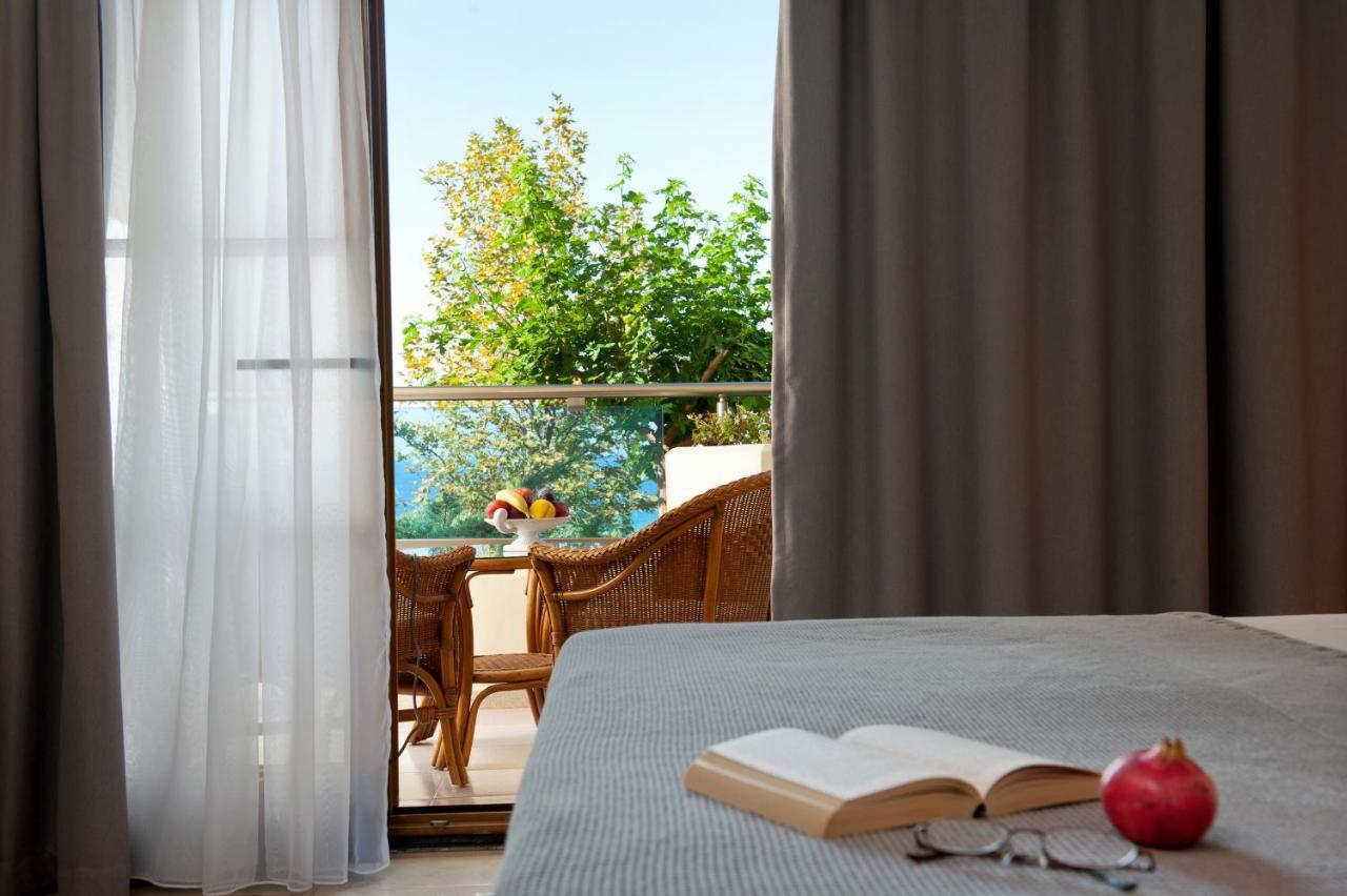 Possidi Holidays Resort & Suite Hotel מראה חיצוני תמונה