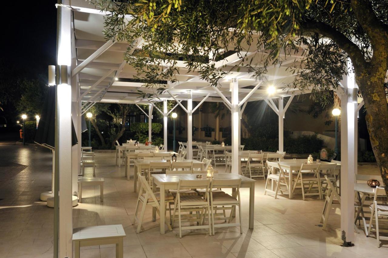 Possidi Holidays Resort & Suite Hotel מראה חיצוני תמונה