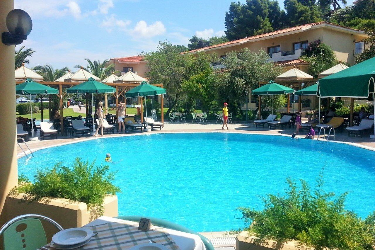 Possidi Holidays Resort & Suite Hotel מראה חיצוני תמונה